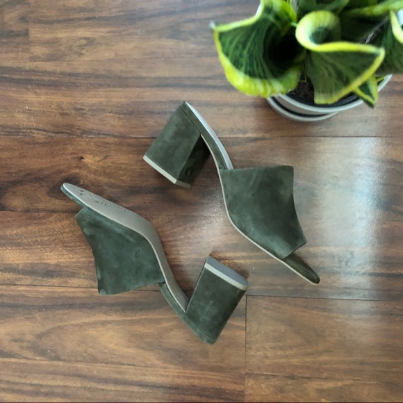 Seychelles Shoes - Seychelles • Suede Open Toe Mule